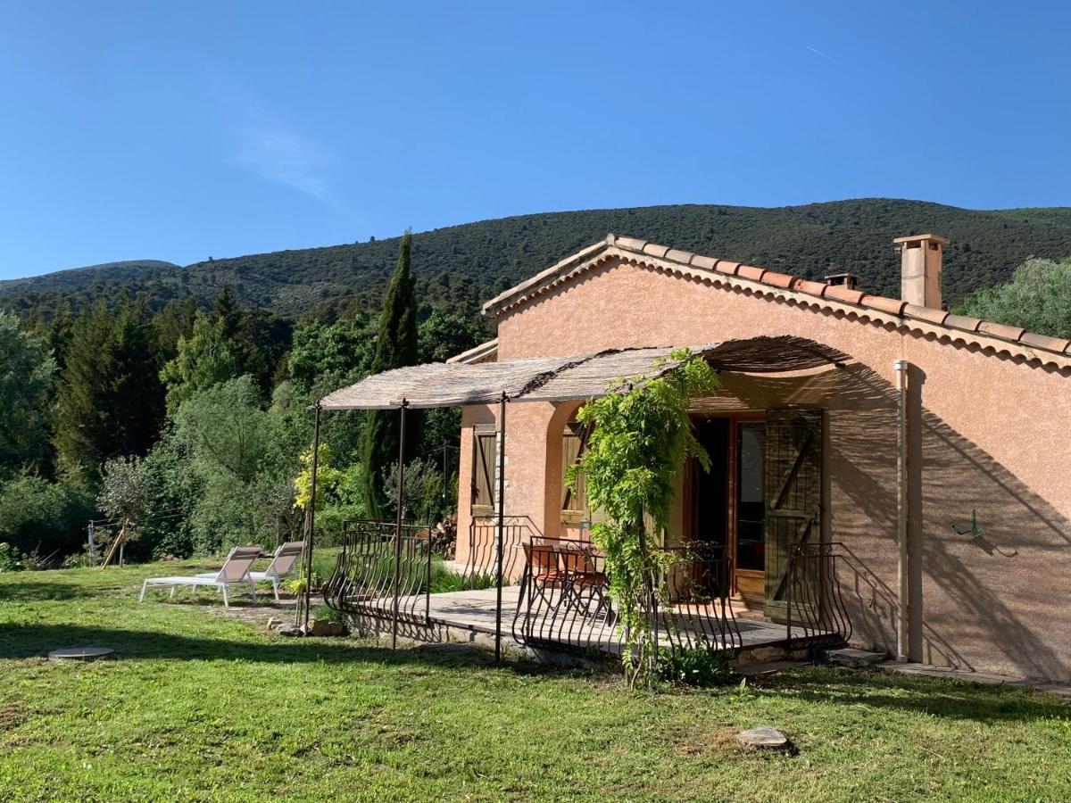 Villa Les Oliviers à Vaugines Extérieur photo